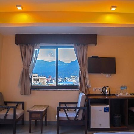Hotel Shaara Pokhara Zewnętrze zdjęcie