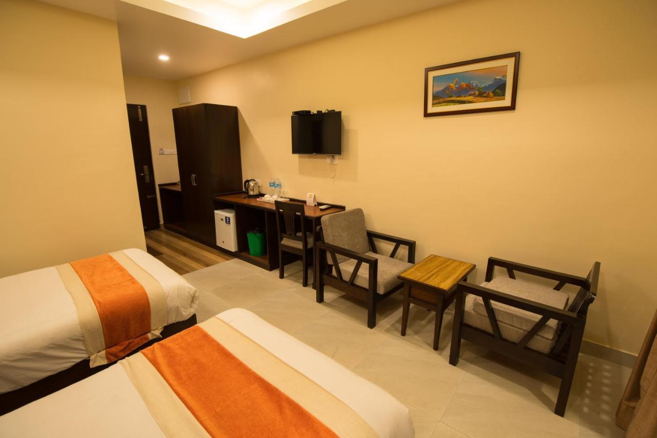 Hotel Shaara Pokhara Zewnętrze zdjęcie
