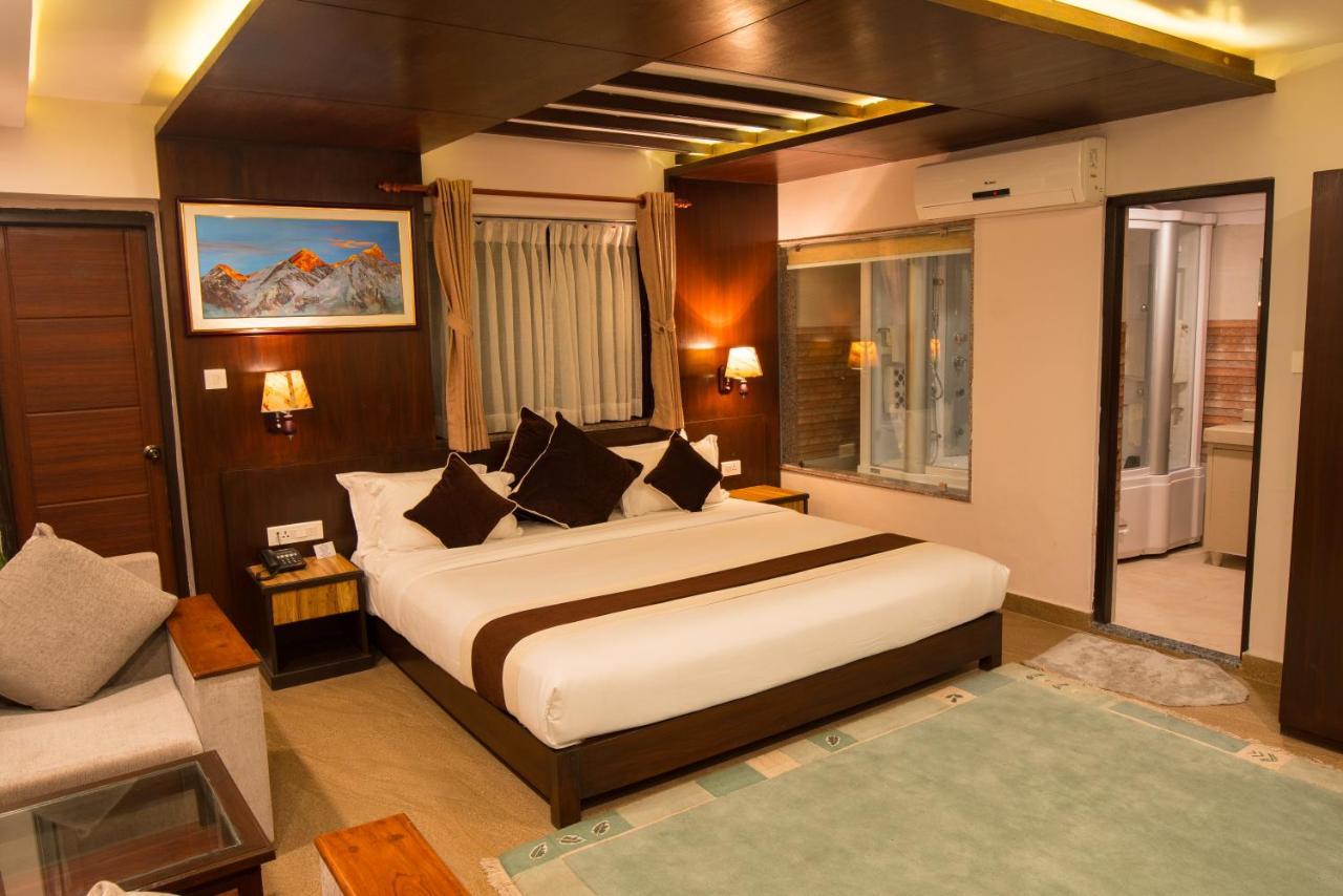 Hotel Shaara Pokhara Zewnętrze zdjęcie