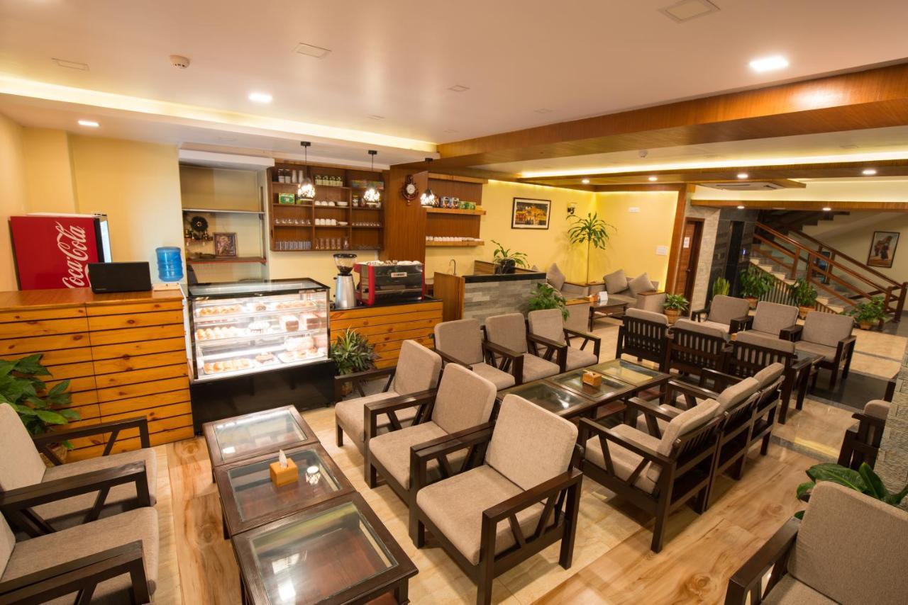 Hotel Shaara Pokhara Zewnętrze zdjęcie