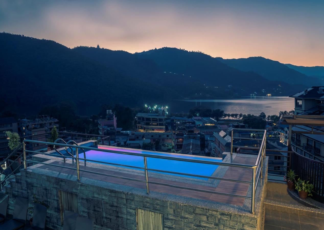 Hotel Shaara Pokhara Zewnętrze zdjęcie